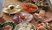 Nachbarschaftsfrühstück mit Livemusik