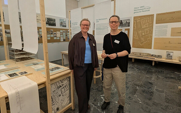 Foto: v.l. Dr. Uta Kumlehn und Dr. Wenke Nitz © PM