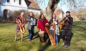 Zum Mitsingen & Innehalten: Weihnachtliches Mitsingkonzert mit der Combo „fly“