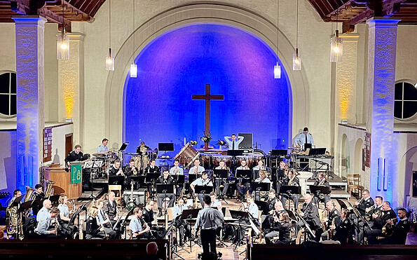 Heeresmusikkorps in Kirche St. Nicolai, Foto: Marco Bartsch, Lizenz: TKO gGmbH