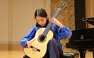 Ronja Wei - Klassische Gitarristin, Foto: Peter Adamik, Lizenz: Peter Adamik